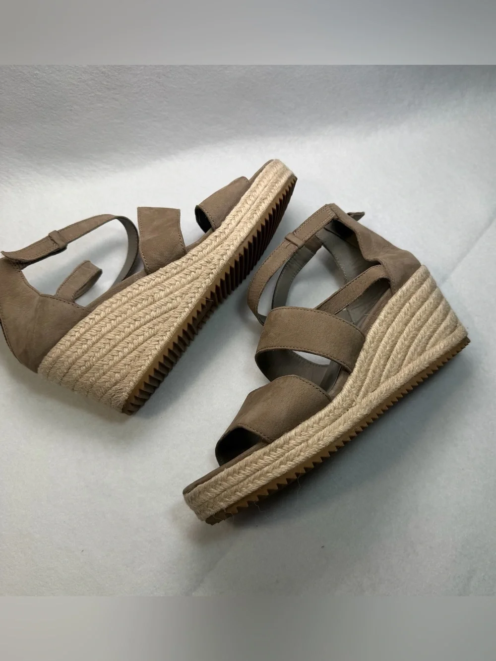 Eileen Fisher Taupe Leather Espadrille Wedge Sandals Size 8.5